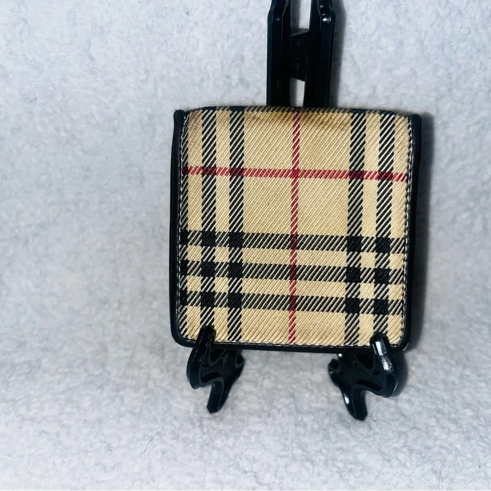 Burberry Nova Check Coin Pouch - Picture 3 of 9